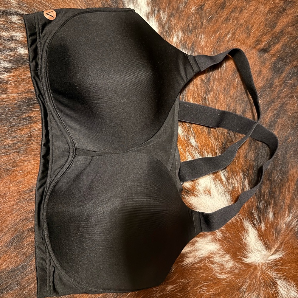 Livi Active Black Sports Bra